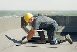 Best Emergency Roof Repair Services  in Lynnwood, WA